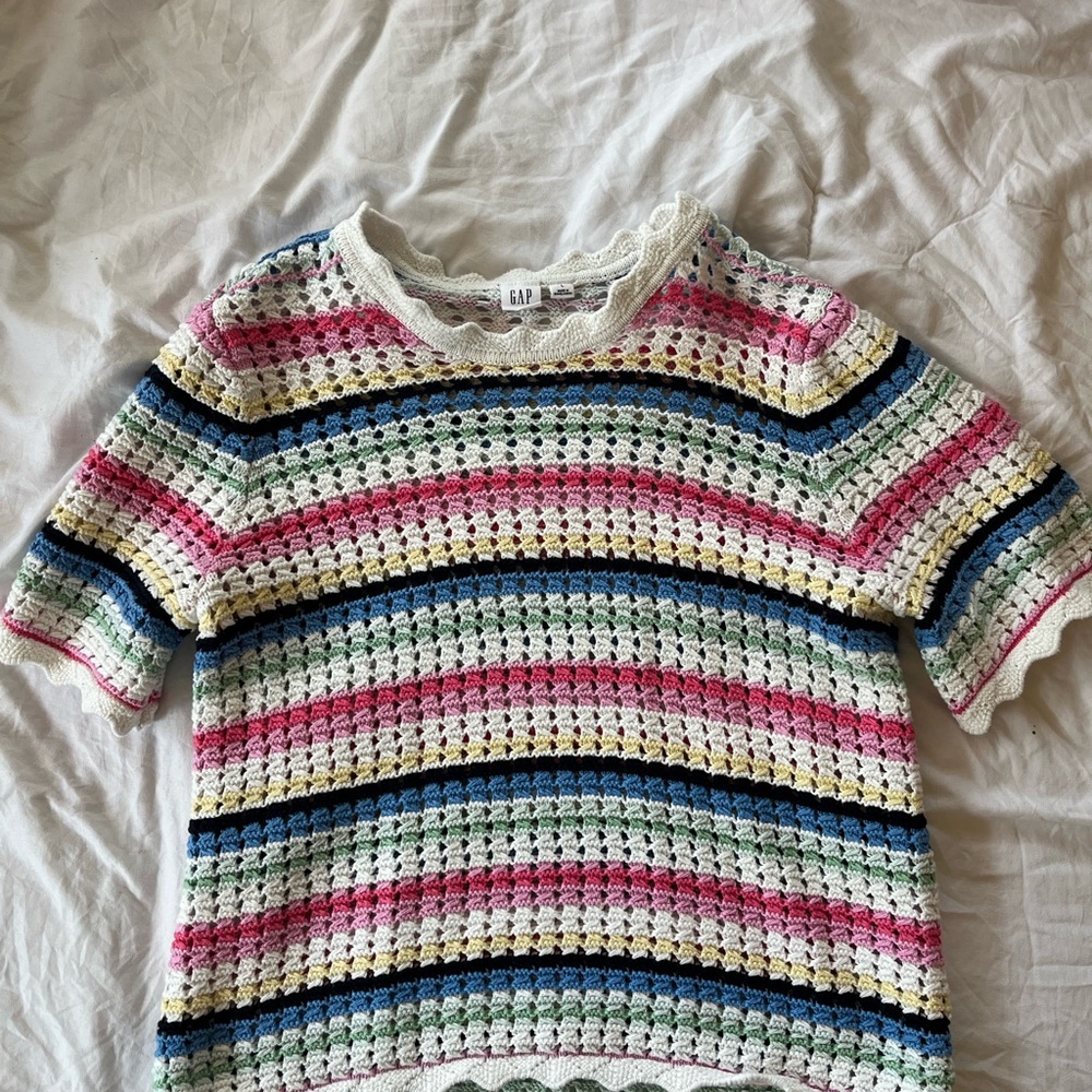 GAP Pink and Blue Short Sleeve Tee